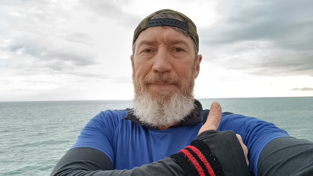 Пробежка на берегу моря