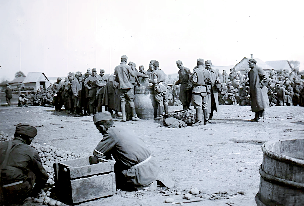 Лагерь советских военнопленных, осень 1941 г.