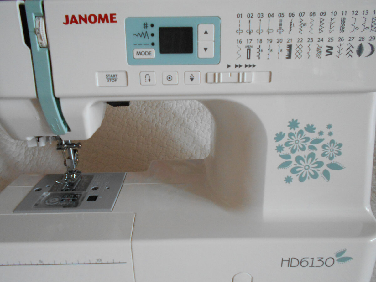 Красотка моя Janome HD6130 .