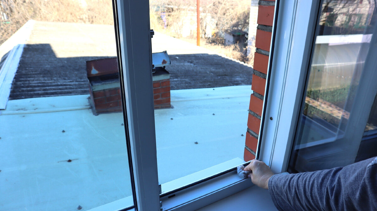 Сильный ветер сдул москитную сетку. Сделала новую своими руками легко и ...