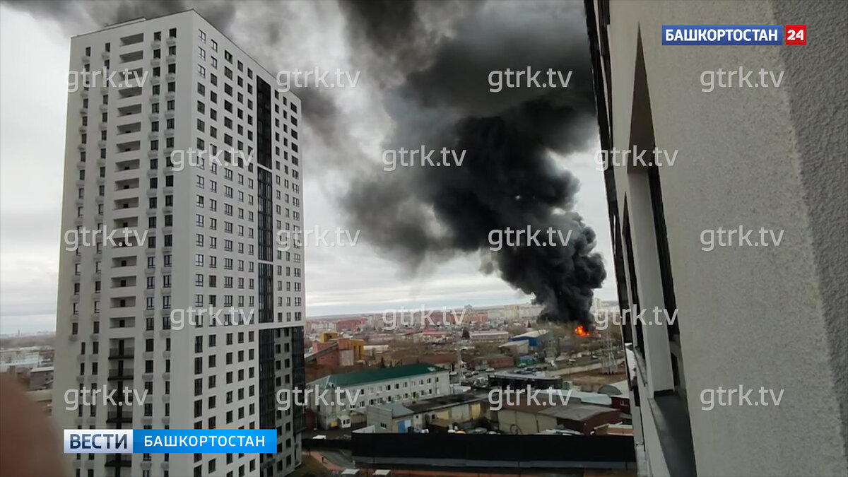    Сильный пожар в уфимском микрорайоне Сипайлово попал на видео
