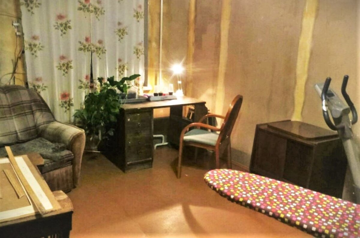 В таком виде комнату оставили на лето