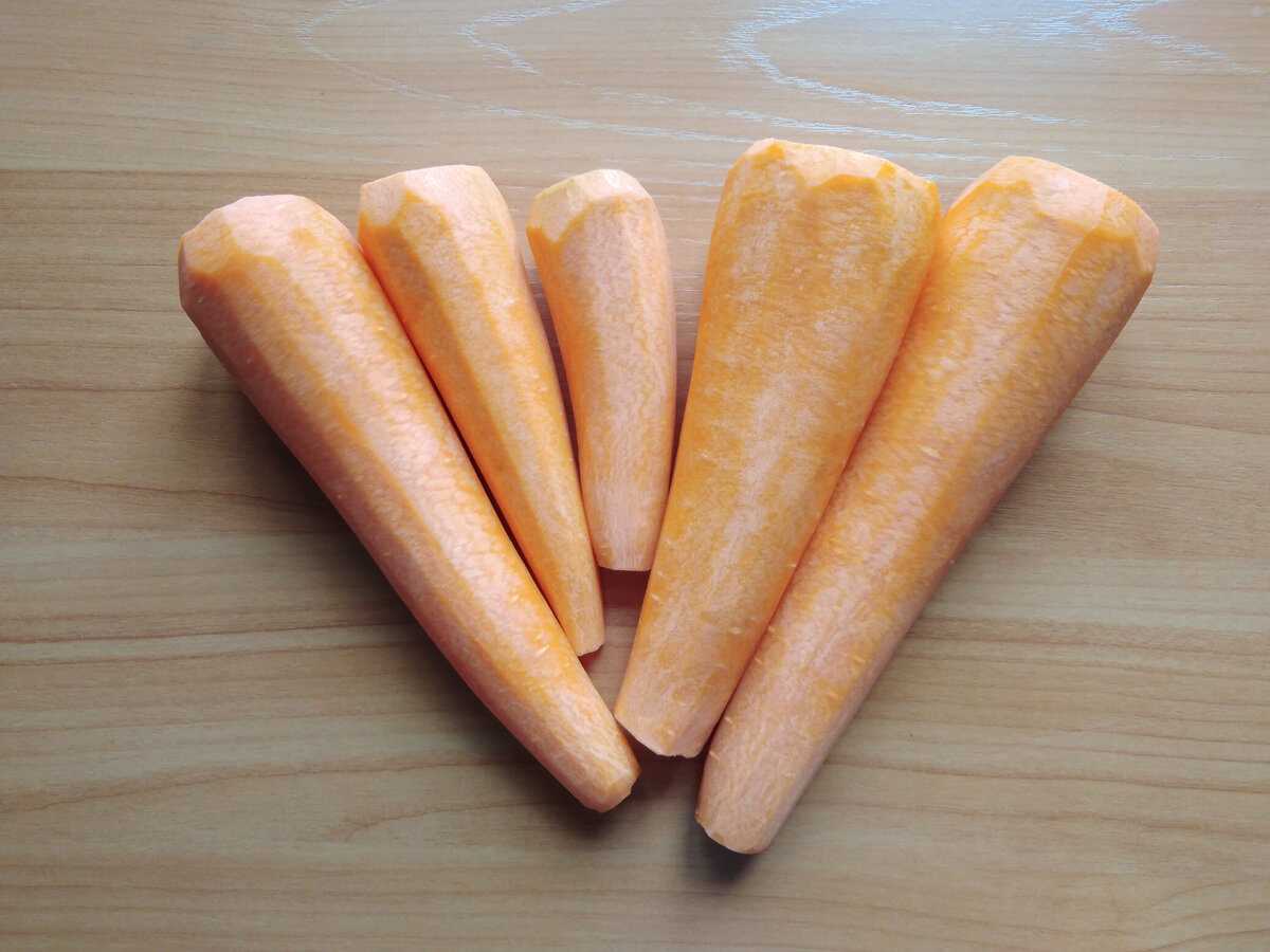 Морковь 600г