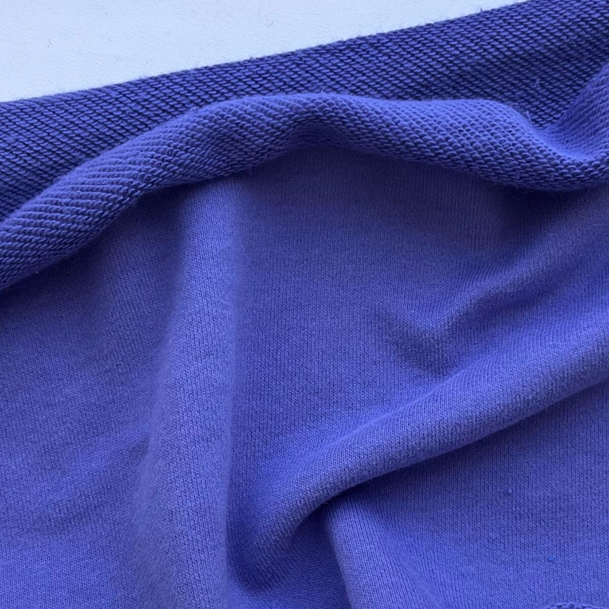 Футер 3-х нитка петля диагональ с ЭФФЕКТОМ ВЕЛЮРА цвет Very Peri