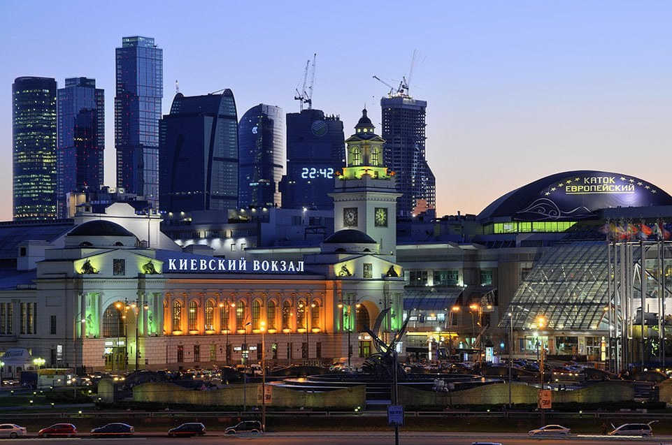 Метро киевский вокзал фото