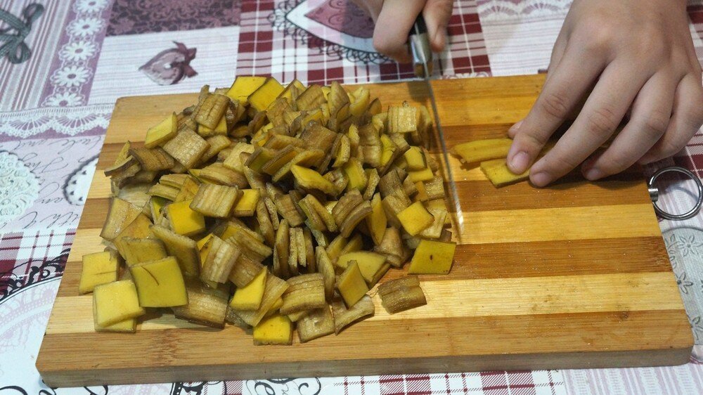 Банановые шкурки как удобрение.Фото из открытого источника gorodche.ru 