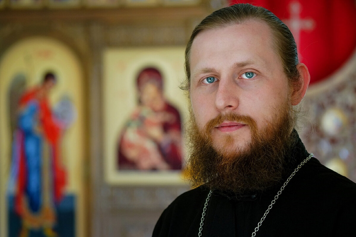 Иерей Владимир Панарин. Источник Яндекс.Картинки