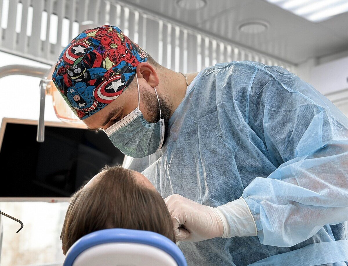 Пациент на приёме у врача-стоматолога