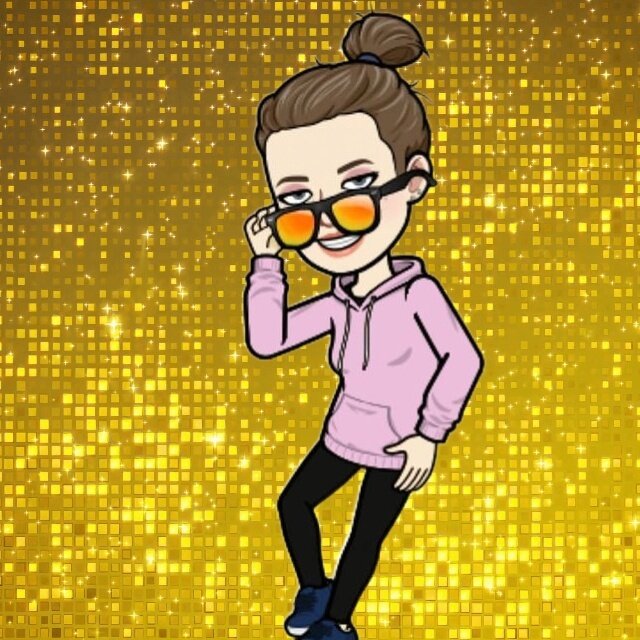 Персонаж создан в приложении Bitmoji