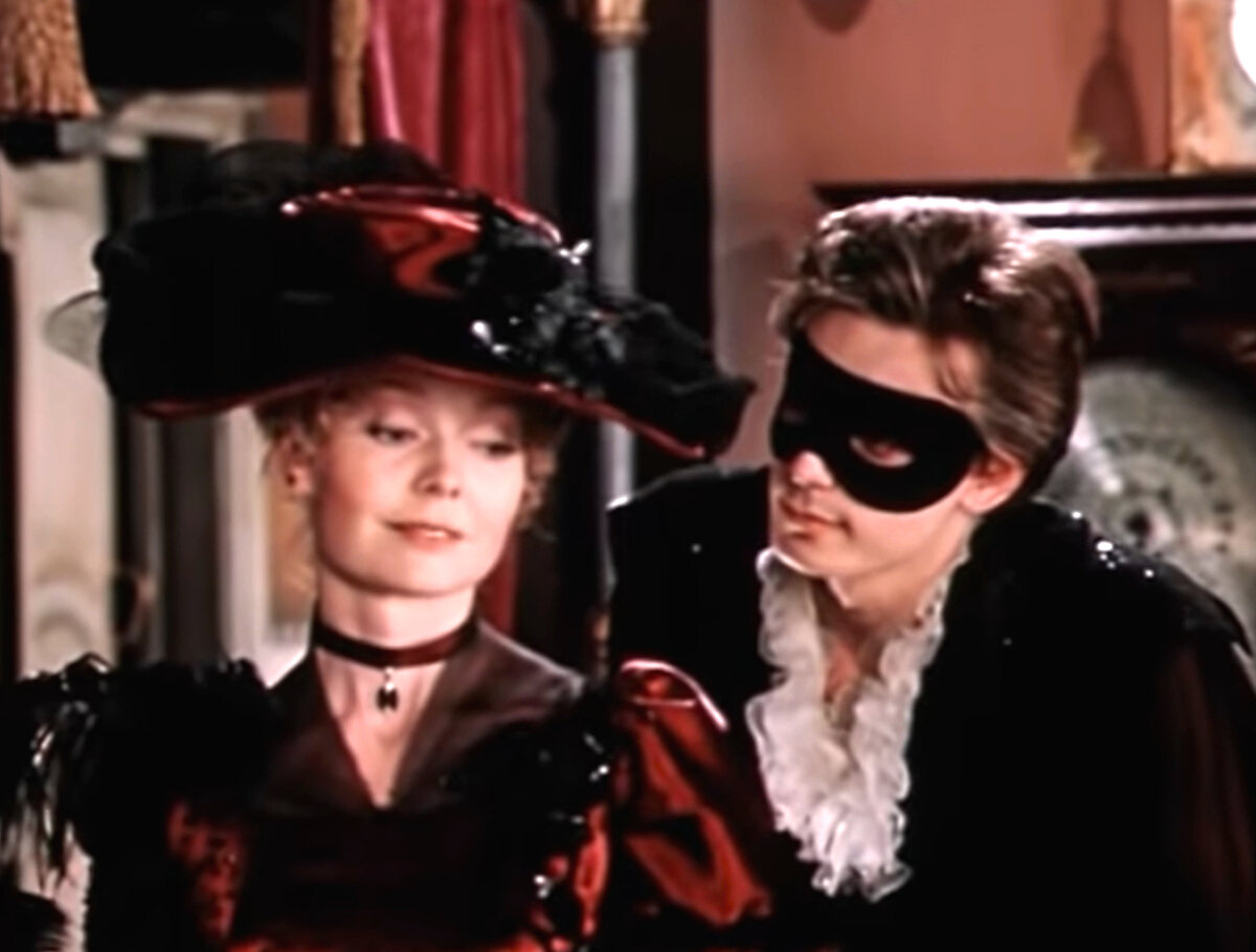 Кадр из кинофильма "Принцесса цирка", 1982 г., режиссер и сценарист Светлана Дружинина, музыка Имре Кальмана (скриншот)