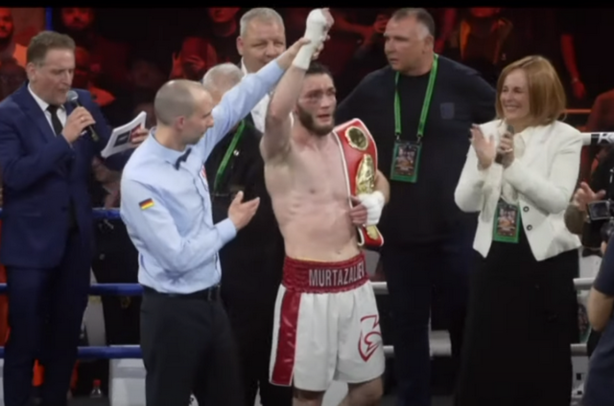    Боксёр из Чечни Бахрам Муртазалиев стал чемпионом мира по версии IBF