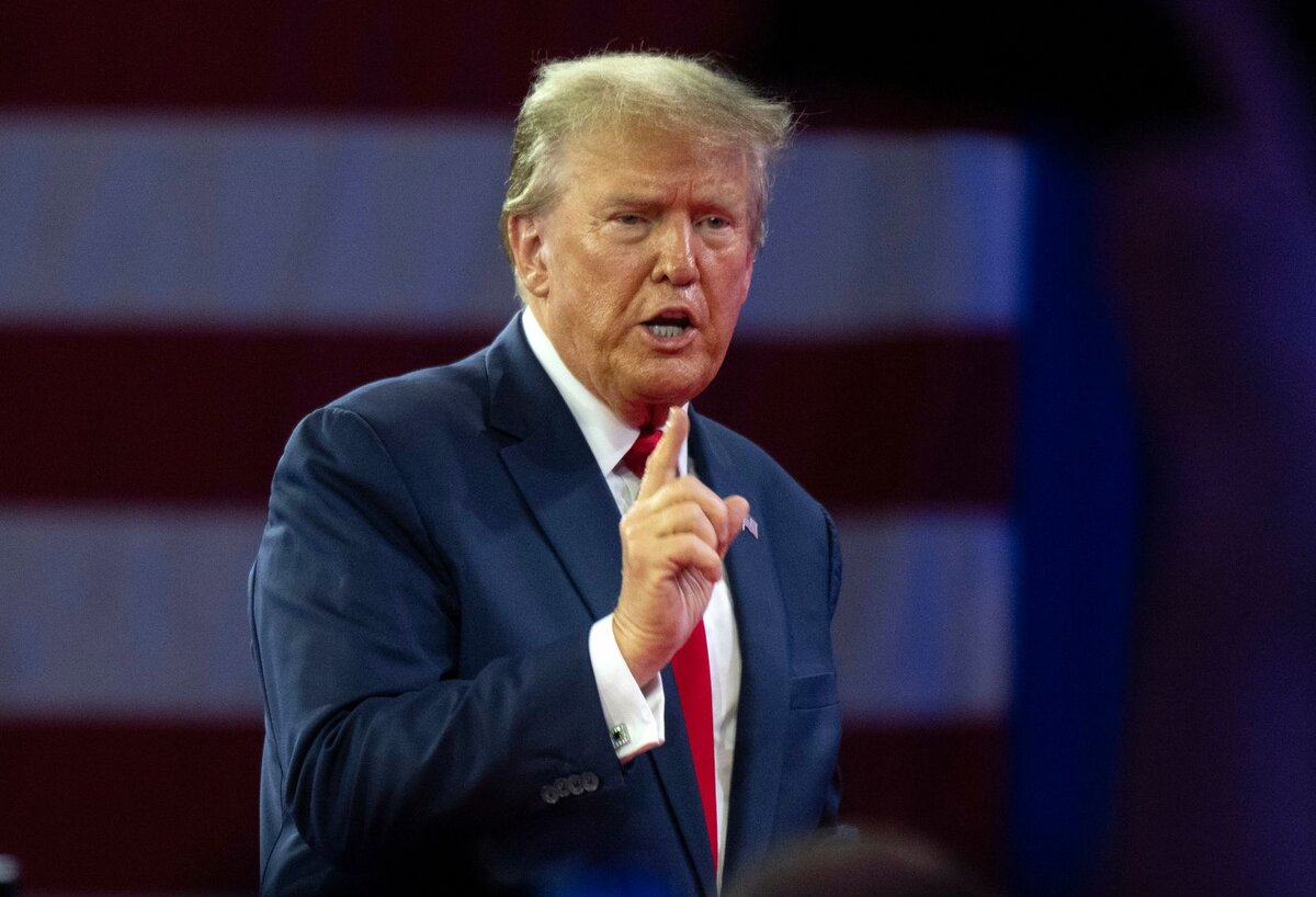   Экс-президент США Дональд Трамп © Ron Sachs — CNP/Global Look Press