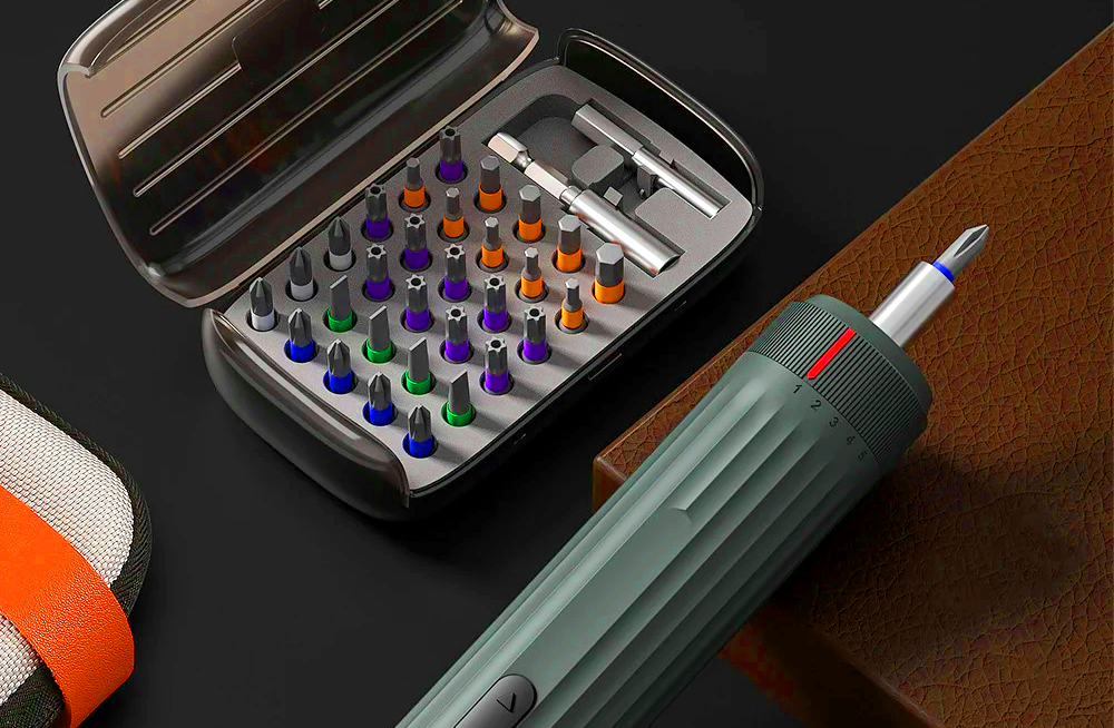 Реклама. Рекламодатель: ООО "АЛИБАБА.КОМ (РУ)" ИНН: 7703380158