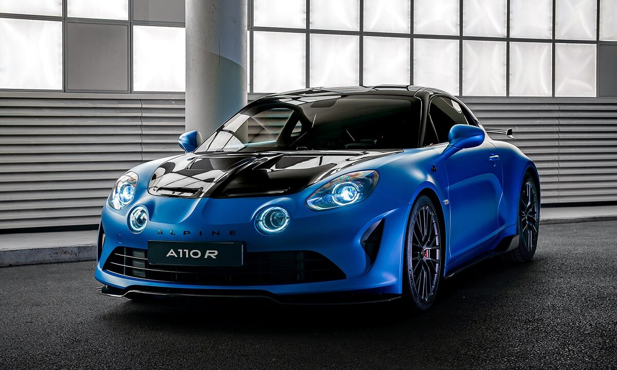 Alpine A110 R Turini .Спортивный автомобиль, названный в честь знаменитого  горного перевала Коль-Де-Турини в Альпах, является уникальным. | Канал для  тех, кто не может жить без автомобиля. Все самое интересное из мира