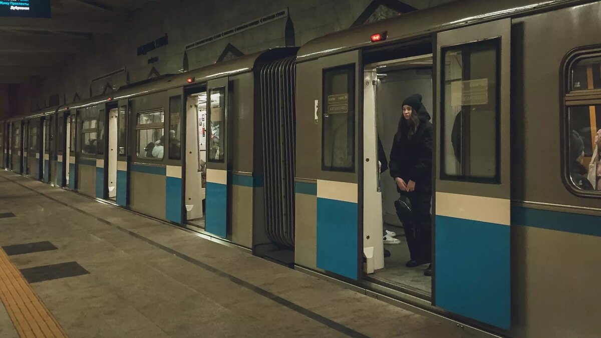     Стала известна причина дыма, появившегося на станции метро «Авиастроительная». Об этом Inkazan сообщили в пресс-службе МУП «Метроэлектротранса».