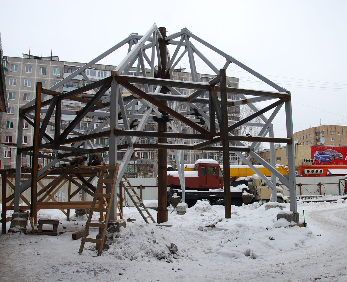 Вид на каркас главного купола