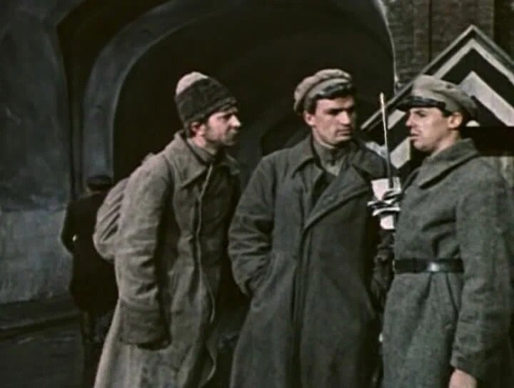    Фото: кадр из фильма «Коммунист»