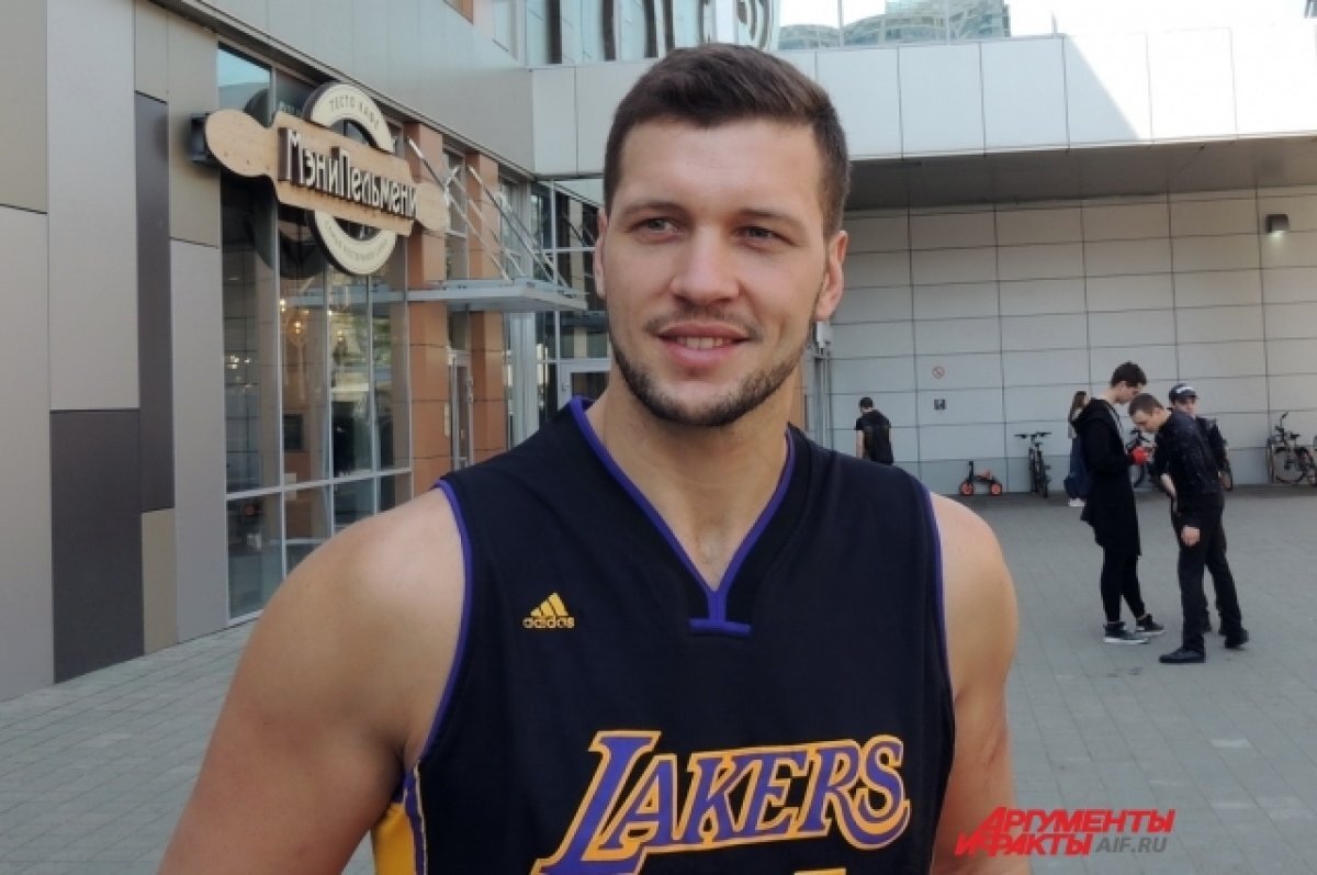    Экс-участник «Дома-2» Виктор Шароваров арестован за закладки наркотиков