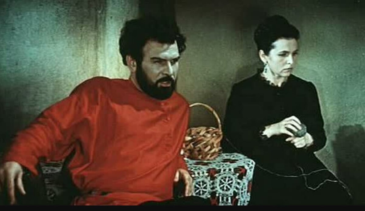 Фильм-опера "Катерина Измайлова". Музыка Шостаковича. В роли Катерины - Галина Вишневская