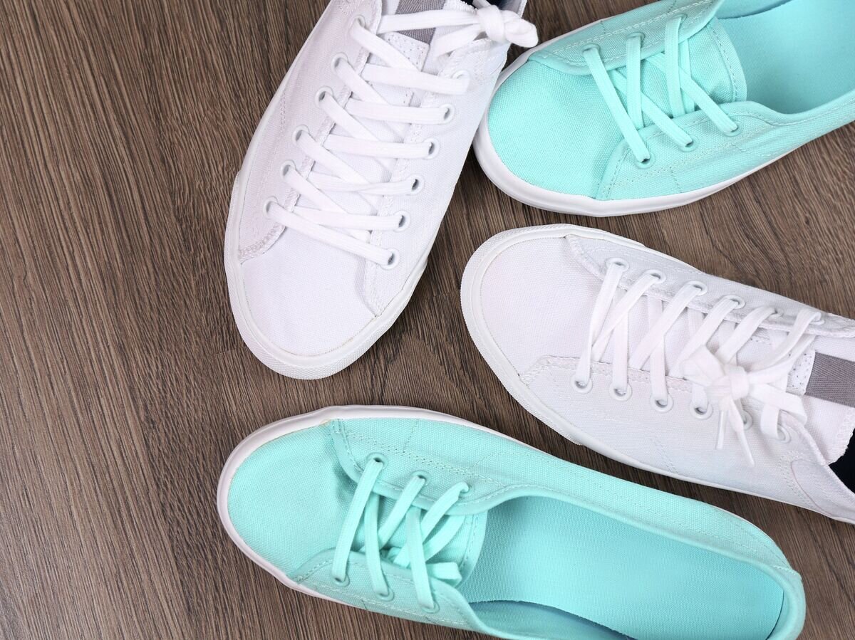    Кеды© Fotolia / Africa Studio