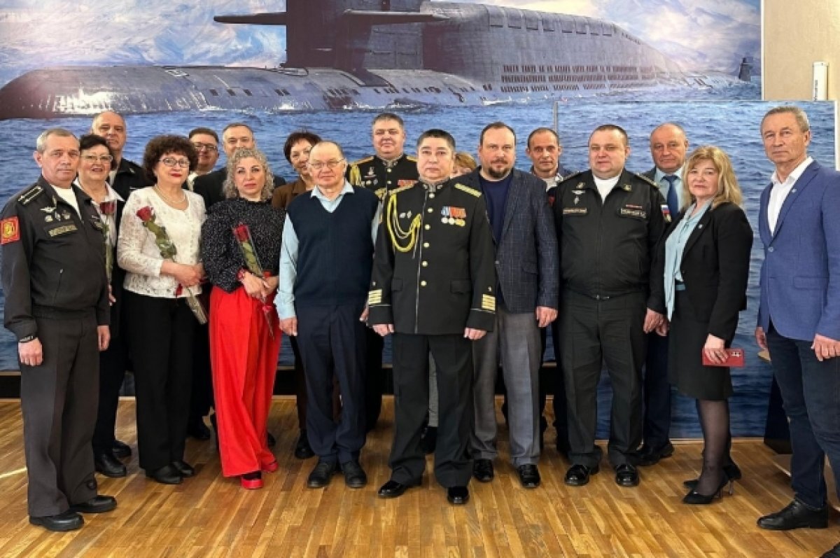    На Камчатке вручили награды сотрудникам военкоматов