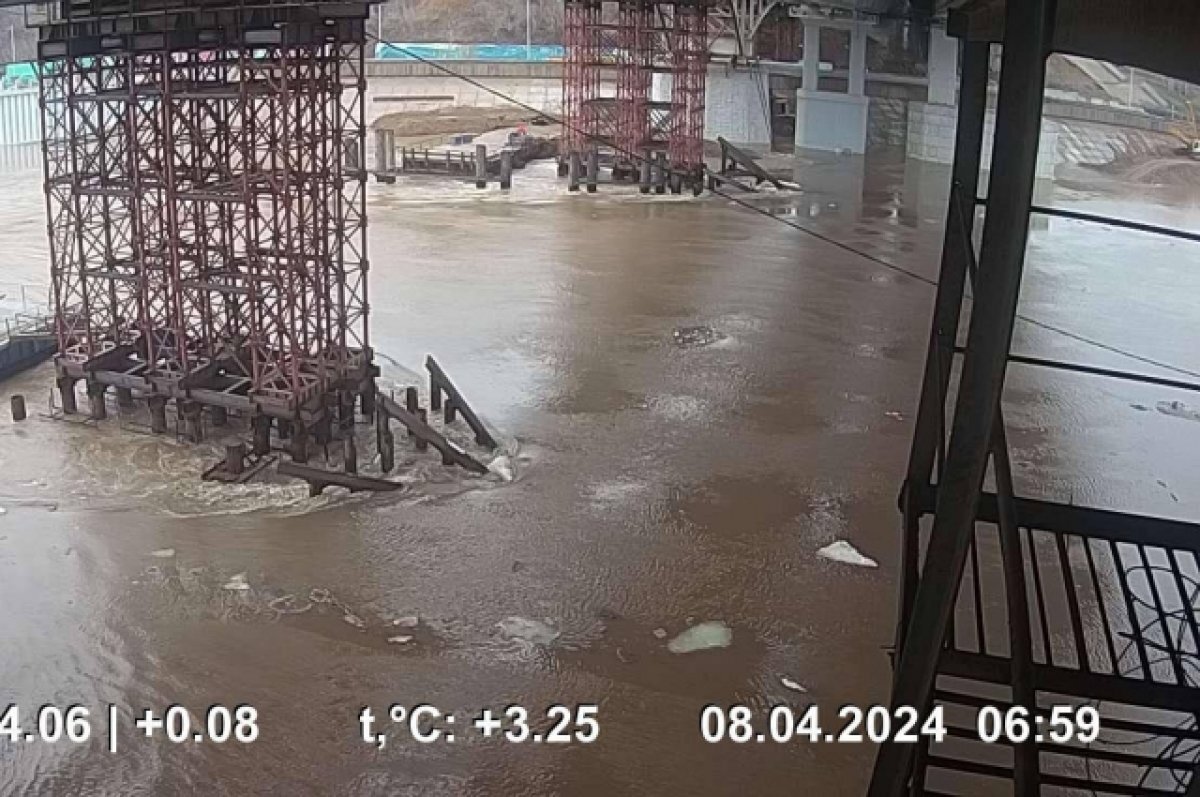    Река Белая в Уфе поднялась до 398 см