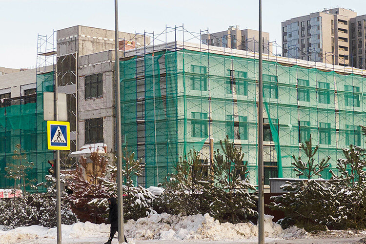    Самый крупный контракт, на 1,9 млрд рублей СК «Алтын Групп» Анаса Шигапова, был получен от Главстроя РТ на строительство общеобразовательной школы на 1 224 места в селе Высокая Гора Фото: «БИЗНЕС Online»