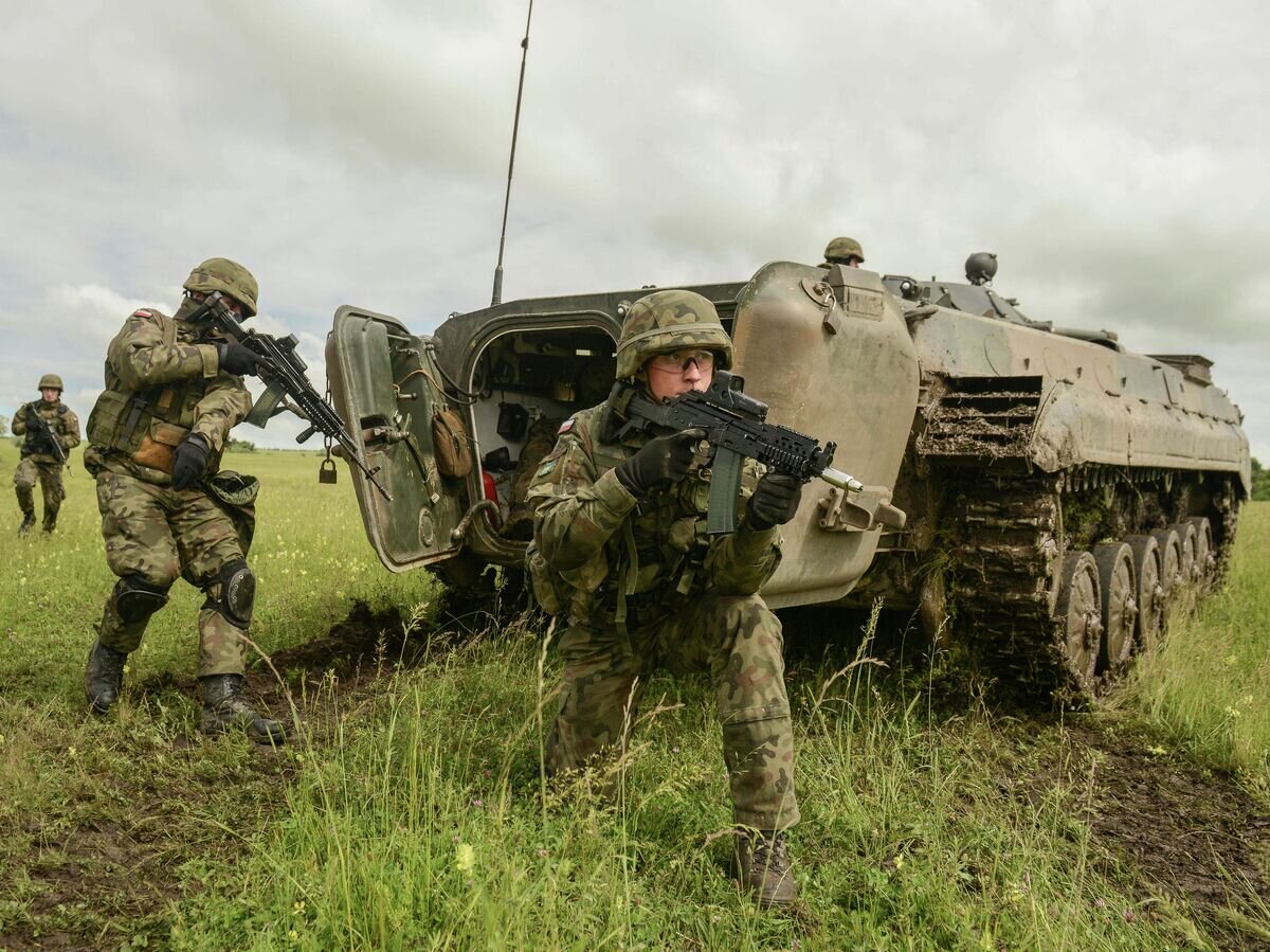    Совместные учения войск НАТО в Румынии© Фото : NATO Photo / WO2 Dan Harmer GBR Army