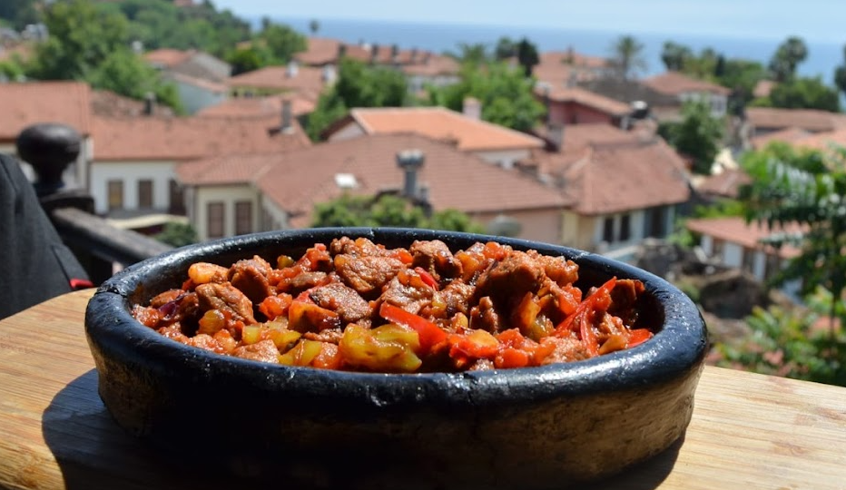 5 недорогих кафе Антальи, где будет вкусно