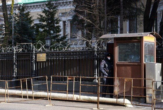    Здание посольства Украины в РФ в Леонтьевском переулке