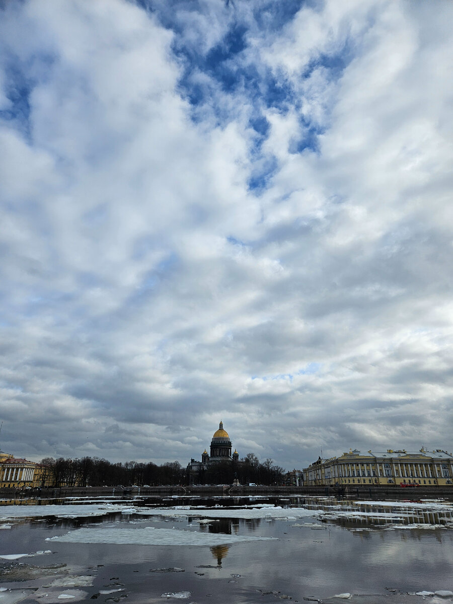 Исаакиевский собор. (фотография автора)