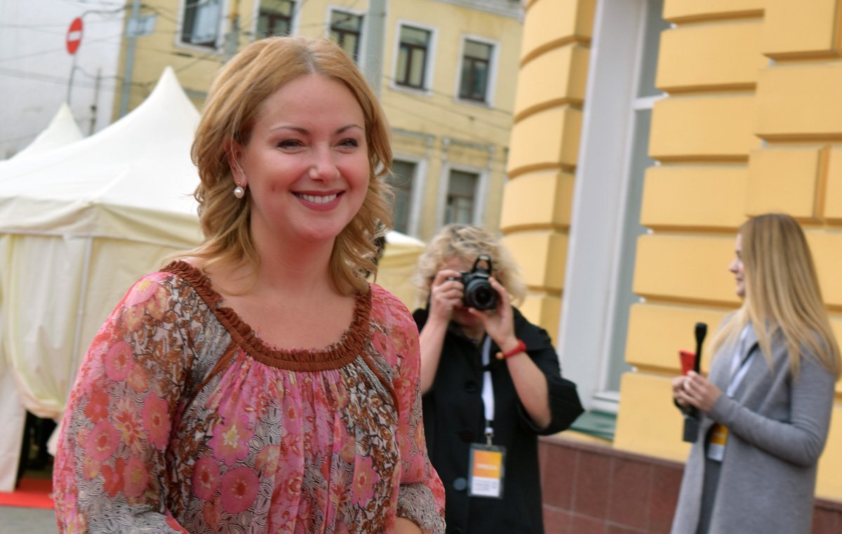 Ольга Будина - жалко, что мало сегодня любимая ариса снимается в кино. Фото Яндекс.Картинки