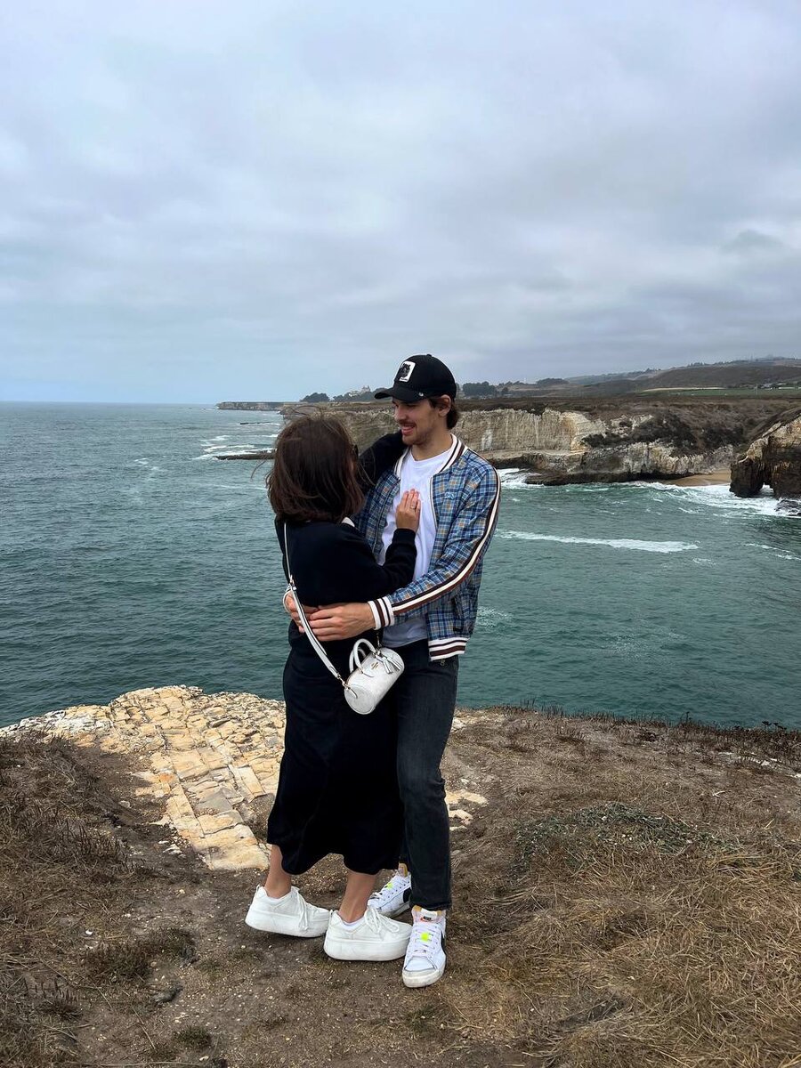 Семья живет в Сан-Франциско, где всегда тепло. Фото: телеграм-канал "НЕГЛАЗКОВА"