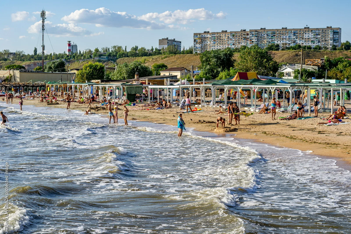 Мариуполь отдых на море 2024. Бердянск 2022. Бердянск Азовское море 2024. Бердянск пляж Лиски 2022. Бердянск Курортный город.