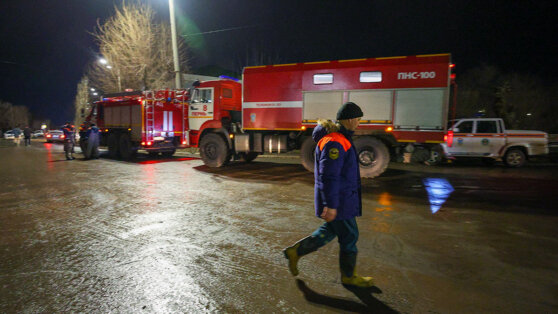    У поселка в Орске нарушена целостность еще одной дамбы Татьяна Сидорова