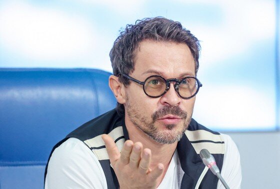    Павел Деревянко