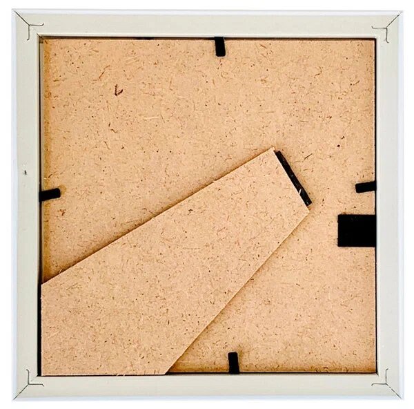 Оборотная сторона белой рамки: есть подвес и подставка.