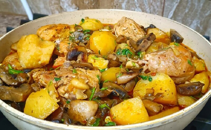 Замечательное блюдо из обычной курицы 