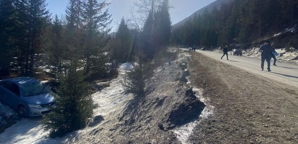    ДТП на Чуйском тракте. Источник: пресс-служба Госавтоинспекции Республики Алтай