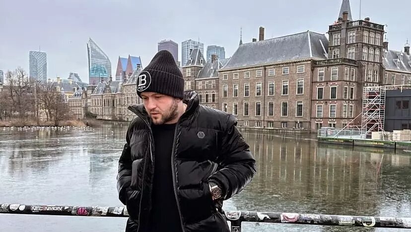     Автор YouTube-проекта «Железная ставка» Андрей Алистаров заявил, что бизнесмен из Набережных Челнов Эрик Гафаров остался без турецкого гражданства. Соответствующая информация появилась в его Telegram-канале.