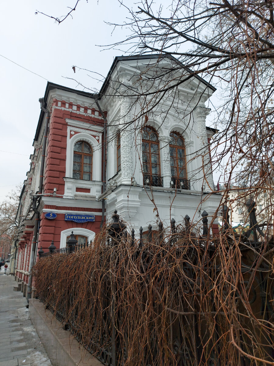 Городская усадьба П. Секретарева. Архитектура и известные жильцы. | In  Moscow | Дзен