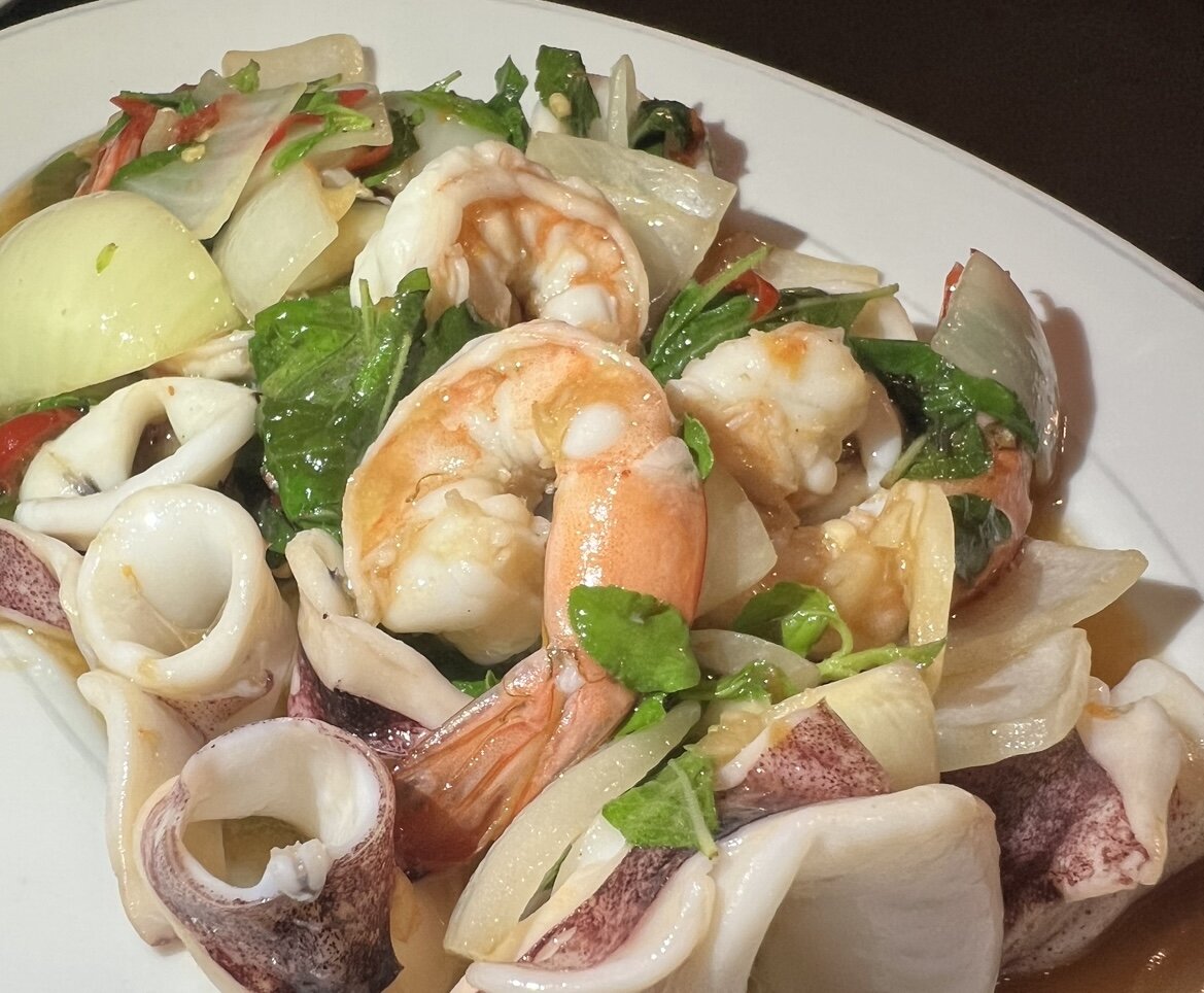 Морепродукты с овощами - идеально на ужин!