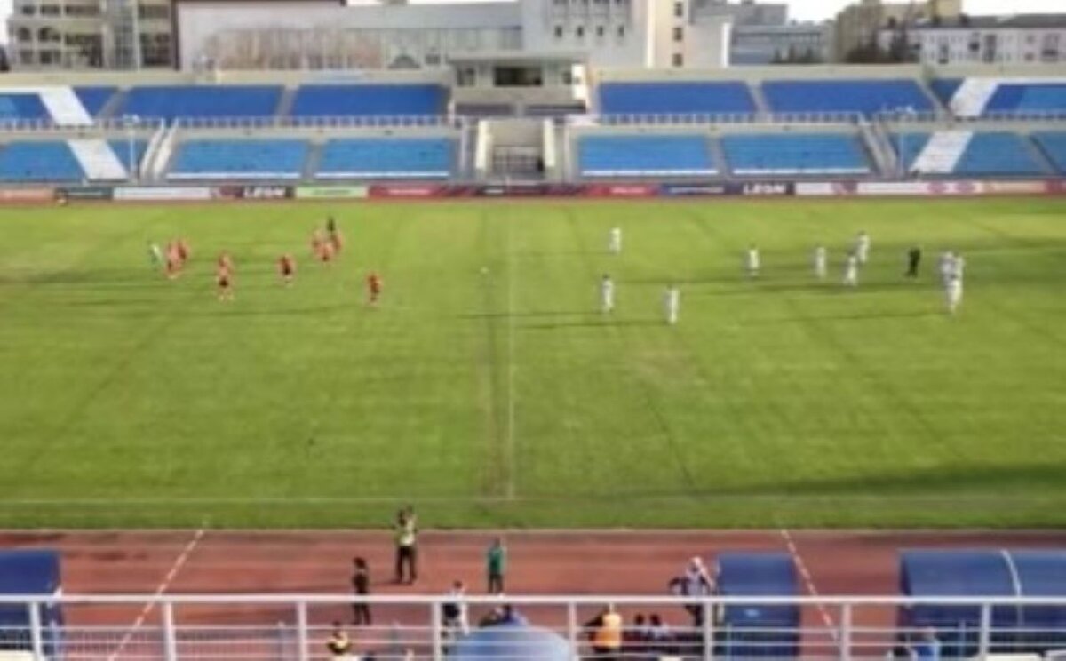    Курский «Авангард» на своем поле сыграл в ничью с ивановским «Текстильщиком»