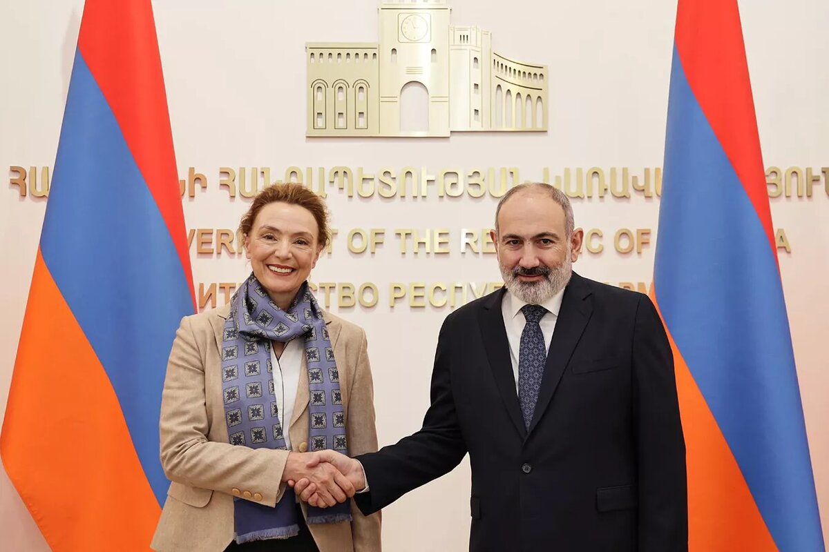 Премьер-министр Никол Пашинян принял генерального секретаря Совета Европы Марию Пейчинович Бурич (8 апреля 2024). Еревaн © Photo : official site of the Prime Minister of RA