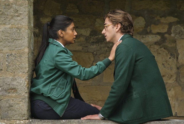 Листайте кадры.