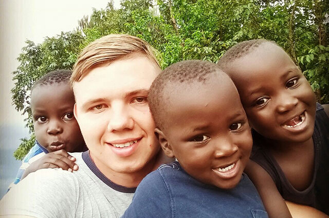    Джигун говорил, что больше всего ему нравится проводить время с детьми. Фото: Из личного архива К.Джигуна