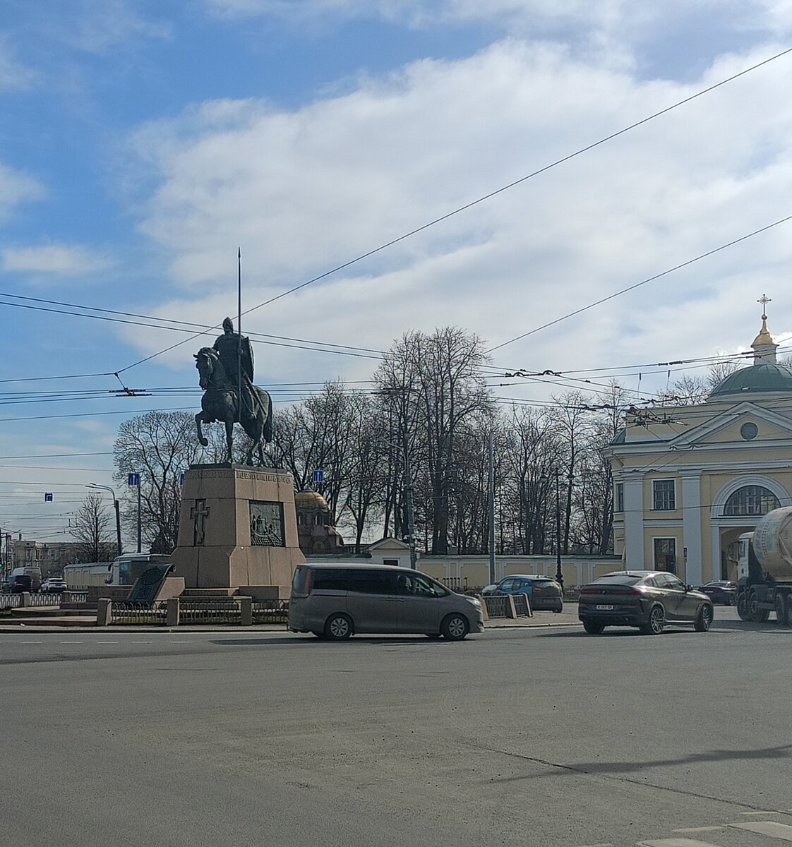 Путеводитель по окрестностям ГЭЦ: открытия и приключения | Блондинка на  пенсии | Дзен