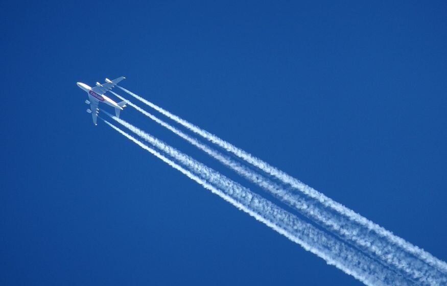    Выбросы CO₂ от авиации удвоились за последние 30 лет и будут продолжать расти