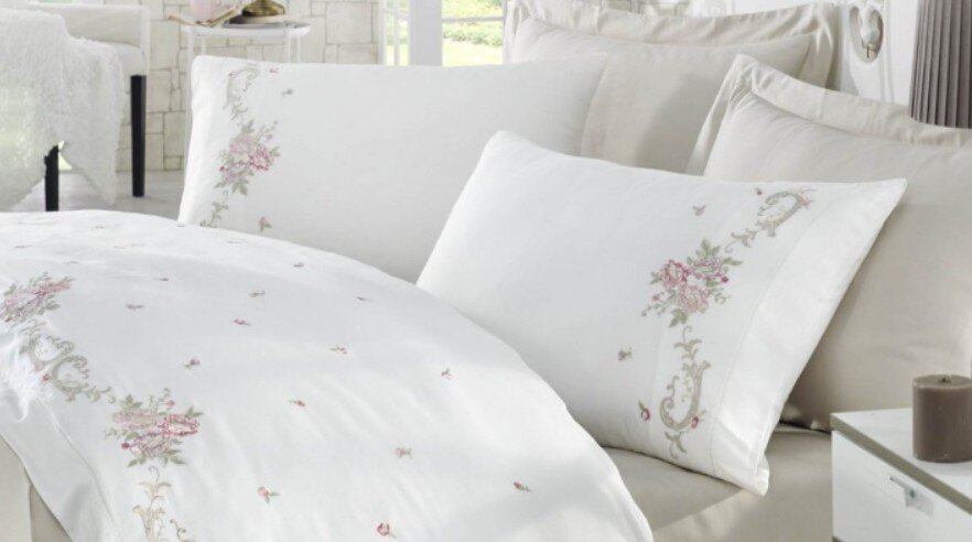 Сатин с вышивкой