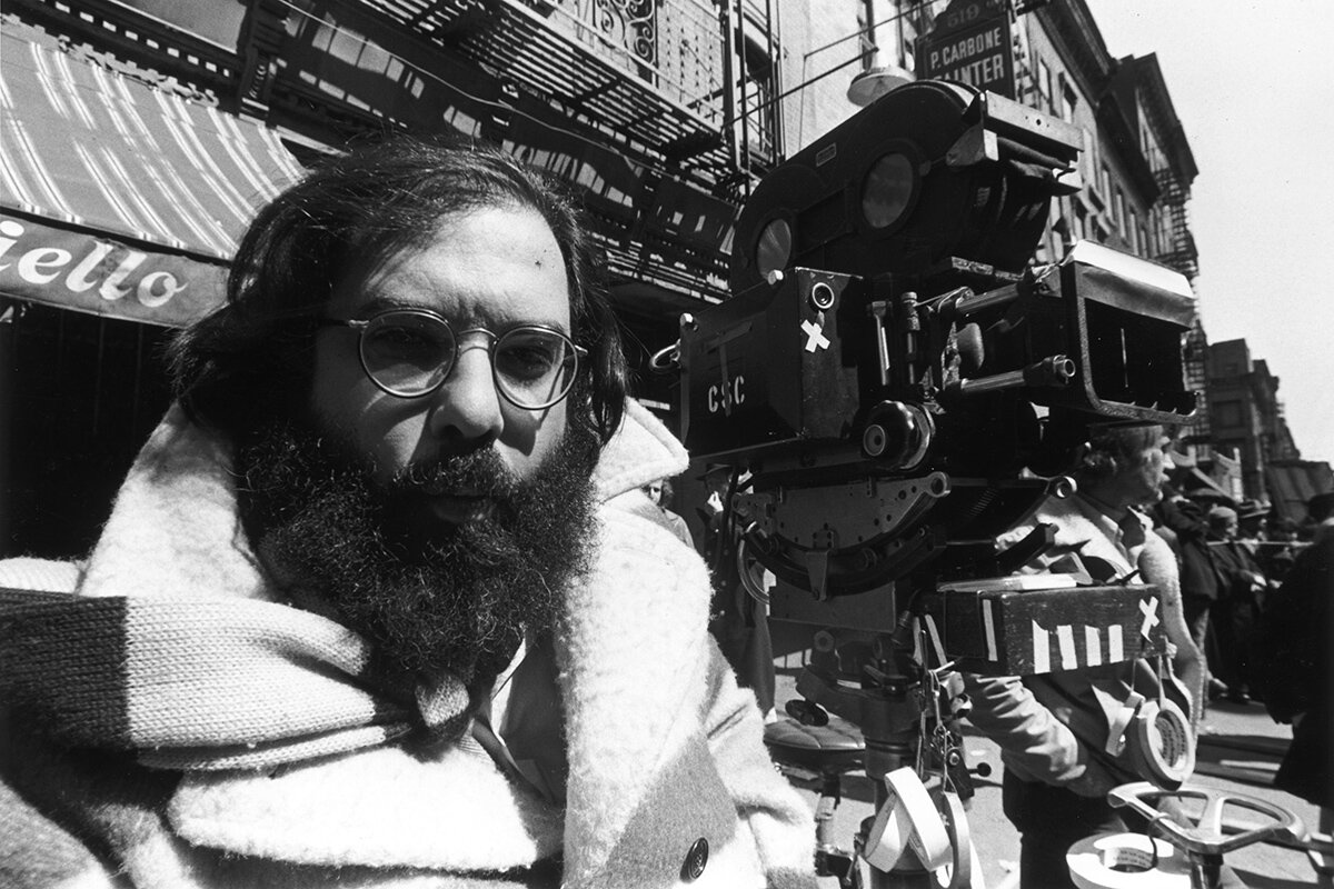 Gerald Israel / Hulton Archive / Getty Images📷Фрэнсис Форд Коппола на городской улице